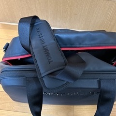 お取引き決まりました！トミーヒルフィルガー　ボストンバッグの画像