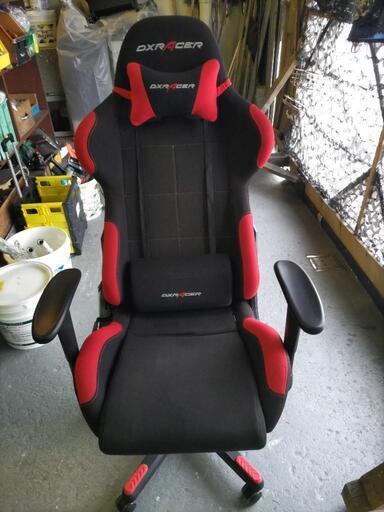 ゲーミングチェア　DXRACER