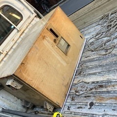 無料　　KOKUYO   大型金庫の画像