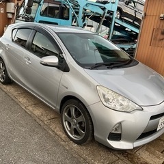 トヨタ アクア 2012