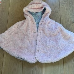 お値下げ【美品】branshes ベビーマントの画像