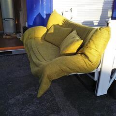 ★受け渡し予定者決定★31日（火）19時　配送★　⭕週末限定特別価格⭕28日〜　❤爆安❤衝撃価格❤　★目玉品★　2Pローソファー　フルフラット可能♪　購入から約３ヶ月未満❤配達可能です！お洒落❤可愛い❤の画像