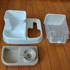 ペット用自動給餌器　アイリスオーヤマの画像