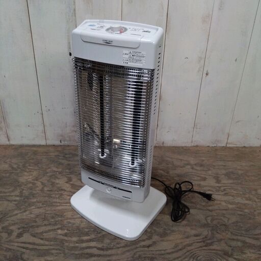 12/19 終ST コロナ 遠赤外線ストーブ DH-1218R 動作確認済み ホワイト 首振り 1150W 2018年製 菊