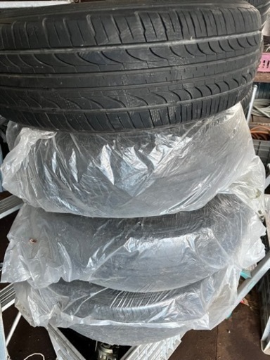 195/65R15  アルミホイールタイヤ付き四本セット