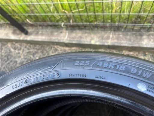 お取引き中⭐️⭐️18インチ‼️4本セット‼️扁平タイヤ‼️225/45R18‼️2019年製グッドイヤーイーグルLSエグゼ‼️⭐️⭐
