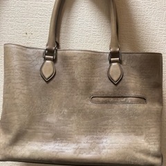 ベルルッティのトートバッグ