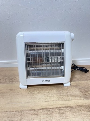 お取引予定者決まりました⭕️電気ストーブ　TMS-8628 22年製