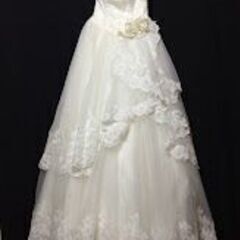 ウエディングドレスを譲ってください。 - 台東区