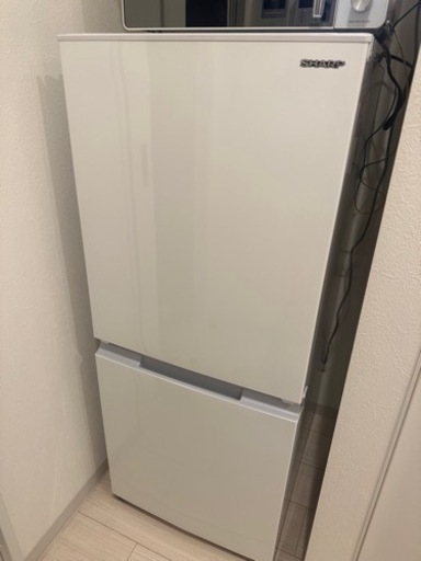 冷凍冷蔵庫　sharp sj-15e9 ホワイト