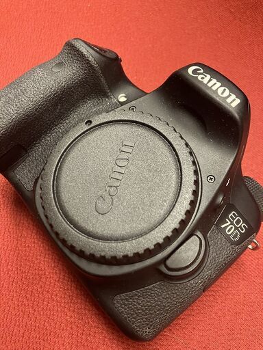 デジタルカメラ EOS 70D