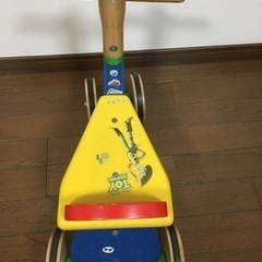 四輪車の画像