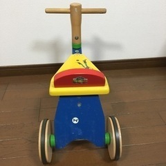 四輪車の画像