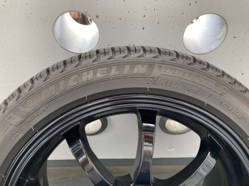 【取引終了しました】ミシュラン スタッドレスタイヤ 4本セット 215/45/R17 (LEHRMEISTERホイール付) 86/BRZ等