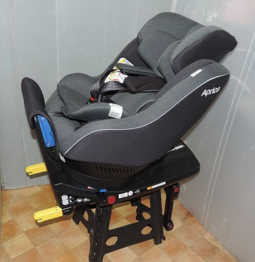 ベビー・子供用品買取販売キッズモール湘南/クルリラライト/新生児～4歳頃/ISO FIX又はベルト使用