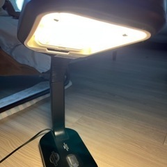 デスクライト　卓上ライトの画像
