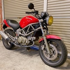 ホンダ　VTR250 配送可能　支払いは現金or振り込みも可能　赤