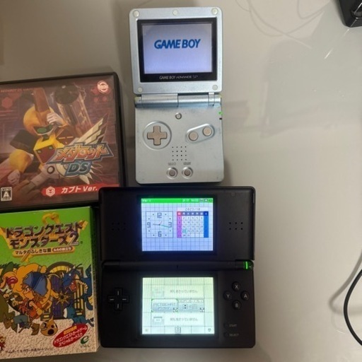 任天堂　Nintendo ニンテンドーDSlite ニンテンドーSP メダロット、ドラクエ、ポケモン等ソフト