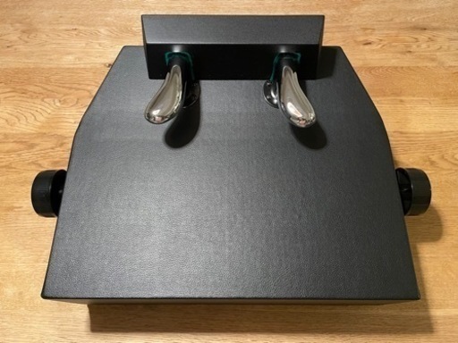 ピアノ 補助ペダル P-33　イトマサ台付き補助ペダル