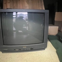 ブラウン管テレビ2台の画像