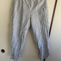ストライプなボトムス  ブルー×ホワイトの画像