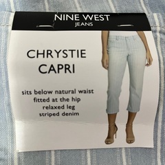 NINE WESTのパンツの画像