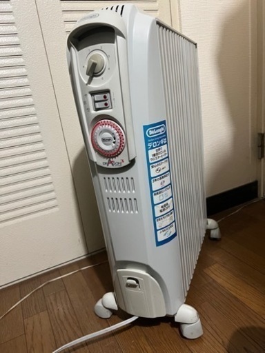 美品 デロンギヒーター D091549EF オイルヒーター