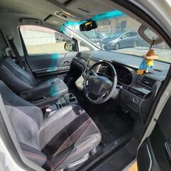 ヴェルファイアゴールデンアイズの画像