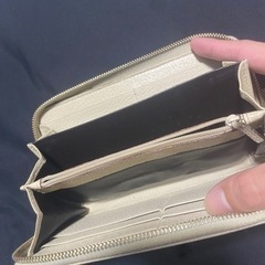 GUCCI財布　ホワイト　の画像