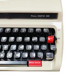 【ケース付き】Brother タイプライター FULL MATIC 33の画像