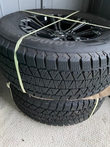 スタッドレス　ナイトロパワー　ホイール4本セット プラド　ハイラックス