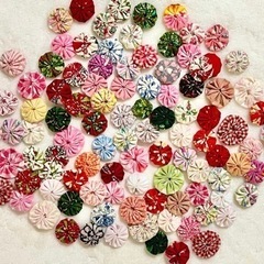 ハンドメイド ヨーヨーキルト 100個の画像