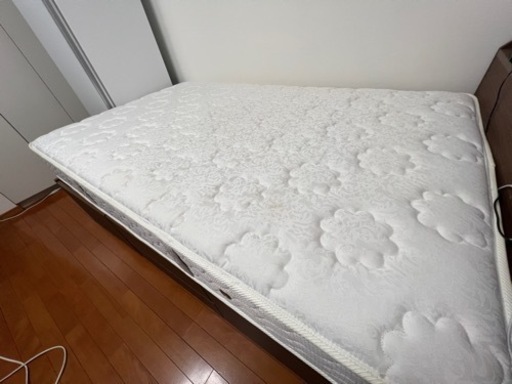 Sealy セミダブルマットレス