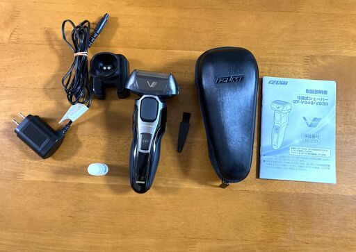 IZF-V949-K(ブラック) 往復式シェーバー 5枚刃 (中古）