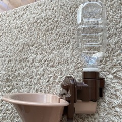 ペットケージ用水飲みの画像