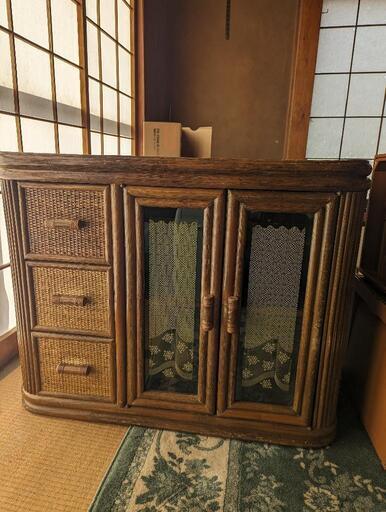 テレビ台