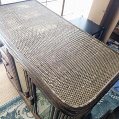 テレビ台の画像