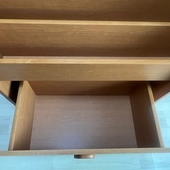 (決まりました)中古　本棚とおもちゃ箱の画像