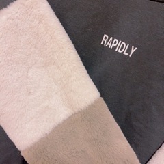 150cm トレーナー　トップス　裏起毛の画像