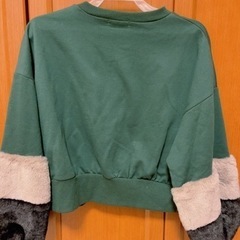 150cm トレーナー　裏起毛　トップス　の画像