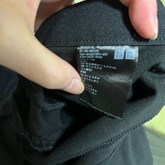 ユニクロメンズパンツLサイズの画像