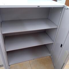 ★ジモティ割あり★  事務用キャビネット グレー H104×D45×W90 クリーニング済み OJ2379の画像
