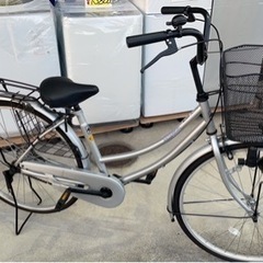 ★中古極美品自転車！ママチャリ　カゴ付き　シルバー　26インチ　...