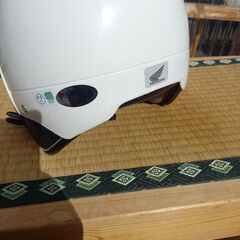 耳が冷たいこの季節に‼️ヘルメット投げ売り‼️の画像