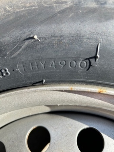 値下げ‼️ヨコハマ　スパイクタイヤ　185-80-15LT 6H 5.5j