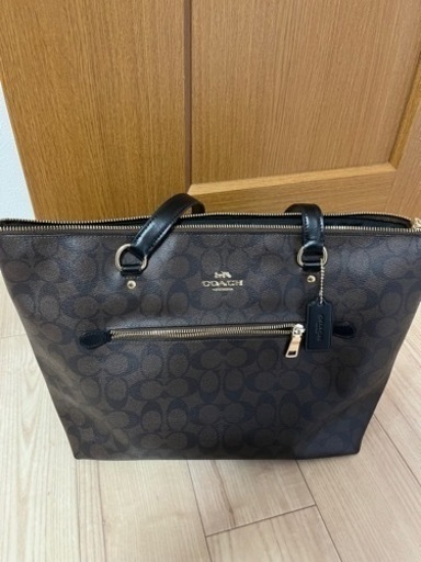 コーチトート　GUCCI財布