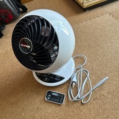 中古 アイリスオーヤマ サーキュレーター PCF-SC15T-Wの画像