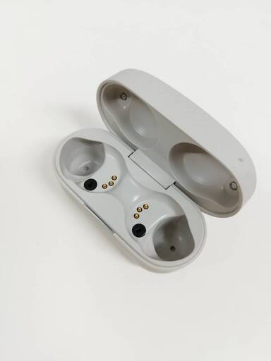 SONY WF-1000XM4 (YY2948) 充電ケースのみ