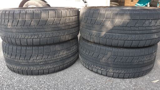 トヨタ　アルファード等　アルミホイール　245/50/R18