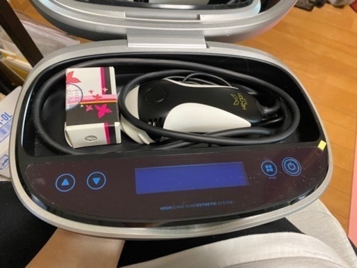 【未使用】ケノン 脱毛器 本体と付属品 V６.0 付属品完備】ケノンv6.0 脱毛器 眉毛脱毛付 美顔器 - メルカリ